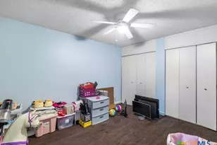 403 Alamogordo Dr, Victoria, TX 77904 - Photo 11