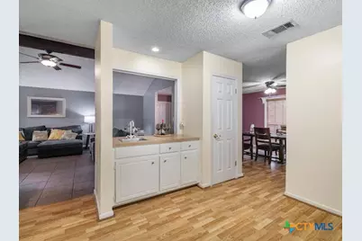 403 Alamogordo Drive, Victoria, TX 77904 - Photo 29