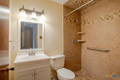 2903 Gayle Street, Victoria, TX 77901 - Photo 15