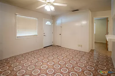 2903 Gayle Street, Victoria, TX 77901 - Photo 5