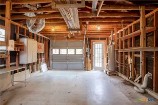 2903 Gayle St, Victoria, TX 77901 - Photo 19