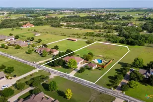 266 Courtnee's Way, Georgetown, TX 78626 - Photo 3