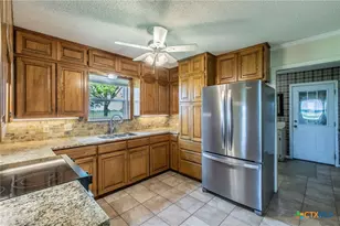 3053 Hobby Creek Rd, Burlington, TX 76519 - Photo 13
