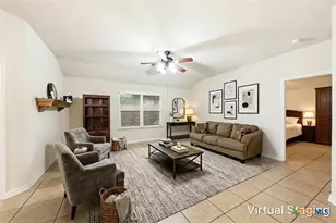2314 Broken Wheel Ln, New Braunfels, TX 78130 - Photo 3