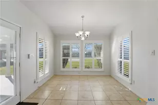 714 Louisiana Ave, Shiner, TX 77984 - Photo 17