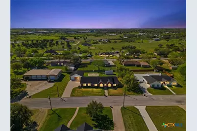 714 Louisiana Avenue, Shiner, TX 77984 - Photo 7