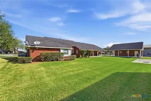714 Louisiana Ave, Shiner, TX 77984 - Photo 41