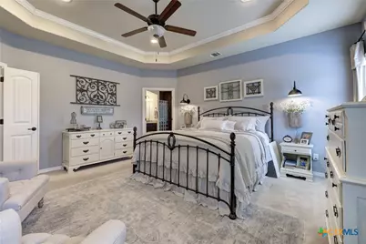 907 Shady Hollow, New Braunfels, TX 78132 - Photo 17