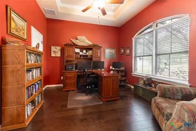 907 Shady Hollow, New Braunfels, TX 78132 - Photo 7