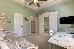 907 Shady Hollow, New Braunfels, TX 78132 - Photo 25
