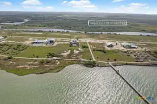 460 Bay Club Dr, Seadrift, TX 77983 - Photo 3