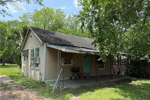 1109 E Power Ave, Victoria, TX 77901 - Photo 1
