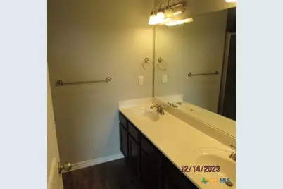 1714 Risen Star Lane #B, Copperas Cove, TX 76522 - Photo 5