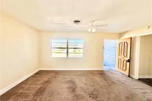 910 Leonhard St, Copperas Cove, TX 76522 - Photo 23