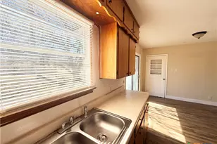 910 Leonhard St, Copperas Cove, TX 76522 - Photo 11
