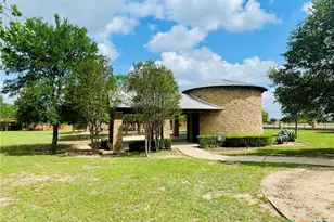 208 Birch Dr, Kyle, TX 78640 - Photo 23
