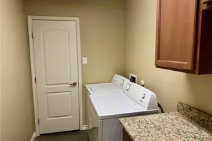 1400 Clyde St, San Marcos, TX 78666 - Photo 15
