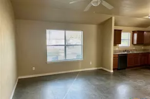 1400 Clyde St, San Marcos, TX 78666 - Photo 3