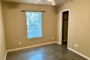 1400 Clyde St, San Marcos, TX 78666 - Photo 9