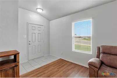 1437 Birmingham Drive, Seguin, TX 78155 - Photo 5