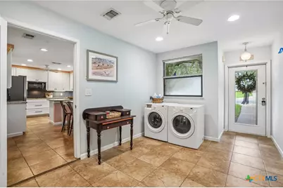 714 Oakwood Boulevard, New Braunfels, TX 78130 - Photo 33