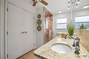 714 Oakwood Blvd, New Braunfels, TX 78130 - Photo 25