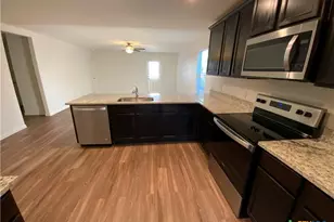 1024 Riverdale Cove, Jarrell, TX 76537 - Photo 5