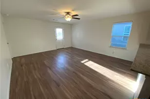 1024 Riverdale Cove, Jarrell, TX 76537 - Photo 7