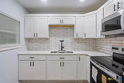 1412 E Avenue D, Temple, TX 76501 - Photo 9
