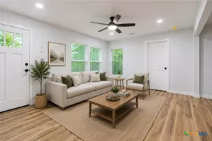 1412 E Avenue D, Temple, TX 76501 - Photo 3