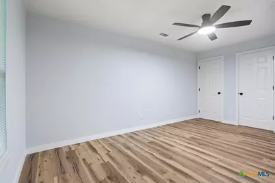 1412 E Avenue D, Temple, TX 76501 - Photo 15