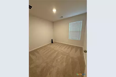 210 Addison Place, Lockhart, TX 78644 - Photo 9