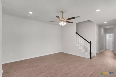 890 Farmhouse Trail, New Braunfels, TX 78130 - Photo 3