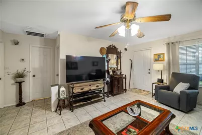 123 & 125 6th Street, Vanderbilt, TX 77991 - Photo 7