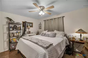 123 & 125 6th St, Vanderbilt, TX 77991 - Photo 11
