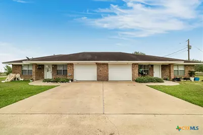 123 & 125 6th Street, Vanderbilt, TX 77991 - Photo 1