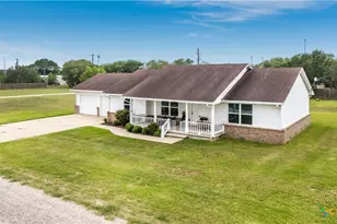 394 Navidad, Vanderbilt, TX 77991 - Photo 21