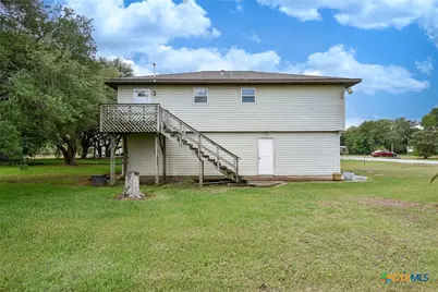 225 Swallow Drive, Palacios, TX 77465 - Photo 5