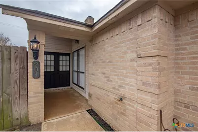 201 Amhurst Street, Victoria, TX 77904 - Photo 3