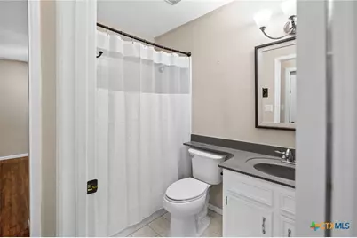 201 Amhurst Street, Victoria, TX 77904 - Photo 17