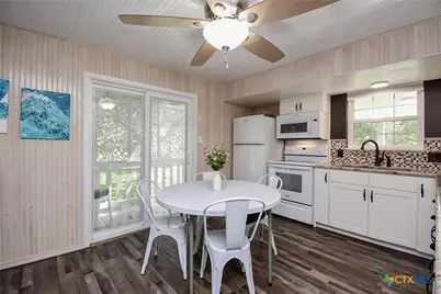1678 Bayview Drive, Palacios, TX 77465 - Photo 15