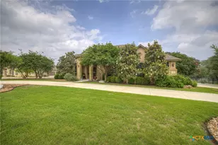 5684 Copper Creek, New Braunfels, TX 78132 - Photo 5