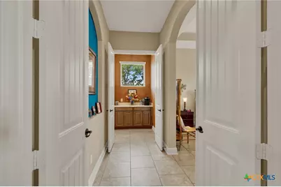 5684 Copper Creek, New Braunfels, TX 78132 - Photo 19