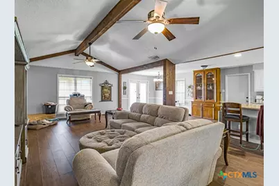 906 Mead Road, Victoria, TX 77904 - Photo 19
