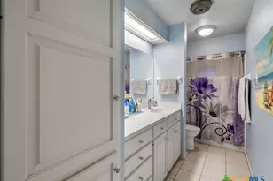906 Mead Rd, Victoria, TX 77904 - Photo 21