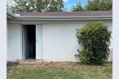 413 E Walker Avenue, Temple, TX 76501 - Photo 25