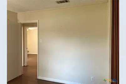 413 E Walker Avenue, Temple, TX 76501 - Photo 13