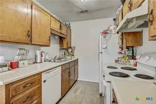 203 Sorrell Dr, Copperas Cove, TX 76522 - Photo 25