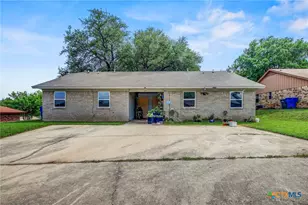 203 Sorrell Dr, Copperas Cove, TX 76522 - Photo 11