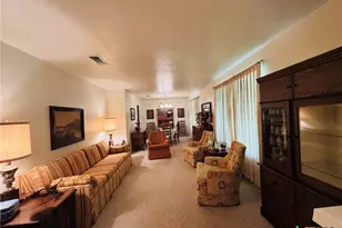 139 College Ave, Oglesby, TX 76561 - Photo 5